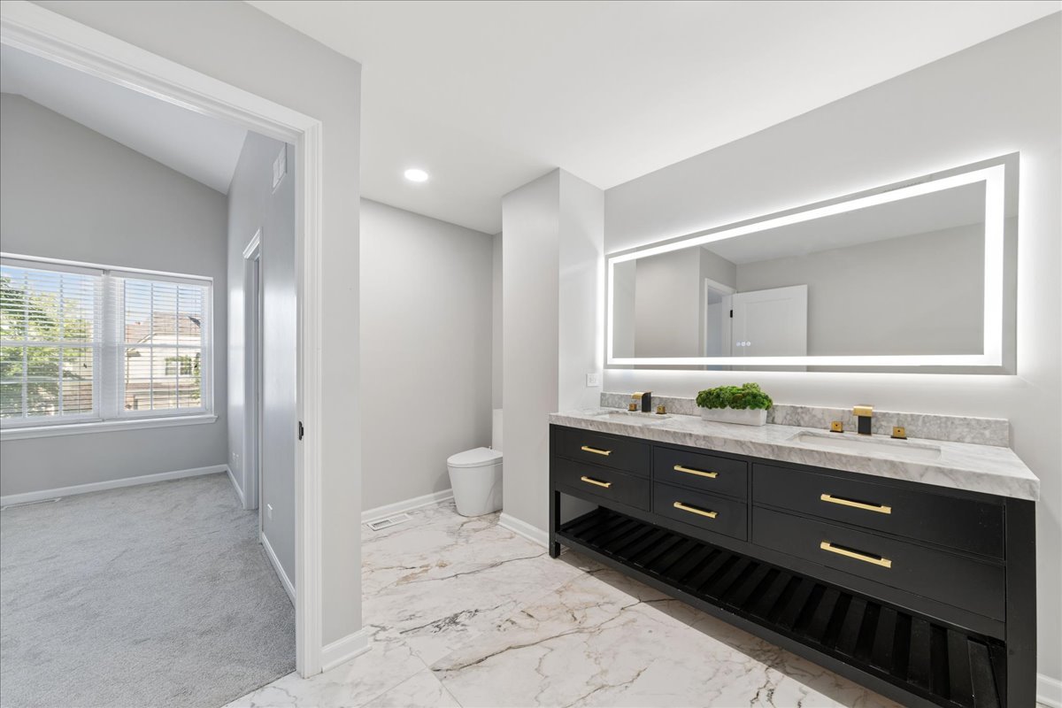 125 Alsace Court Property Photo 15