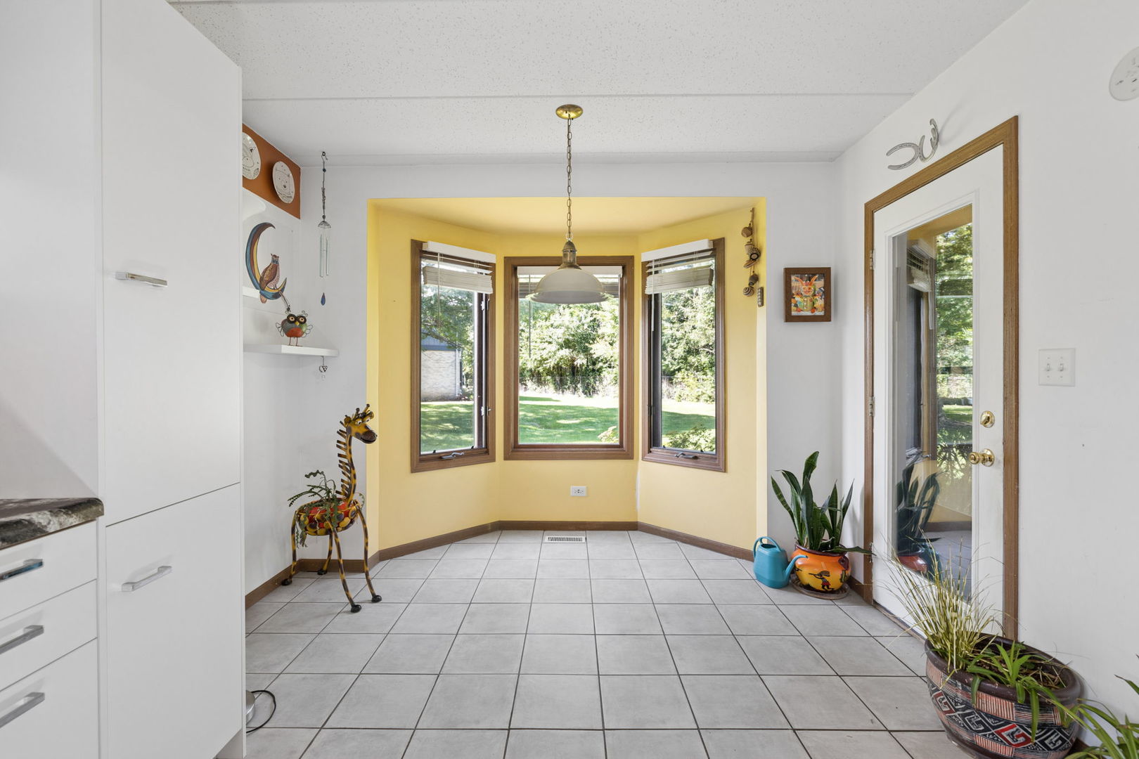 2621 Essington Road 2621 Property Photo 6