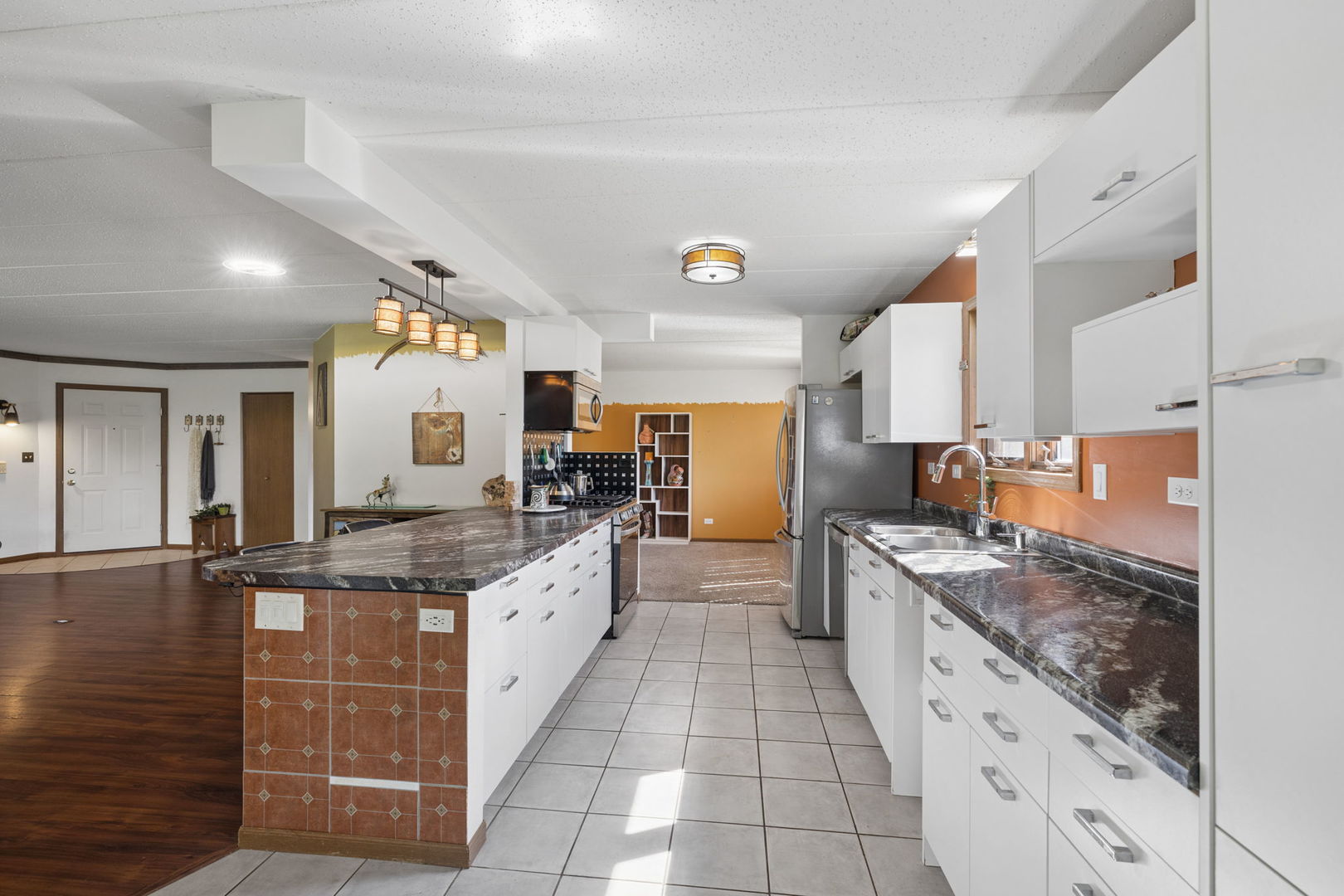 2621 Essington Road 2621 Property Photo 7