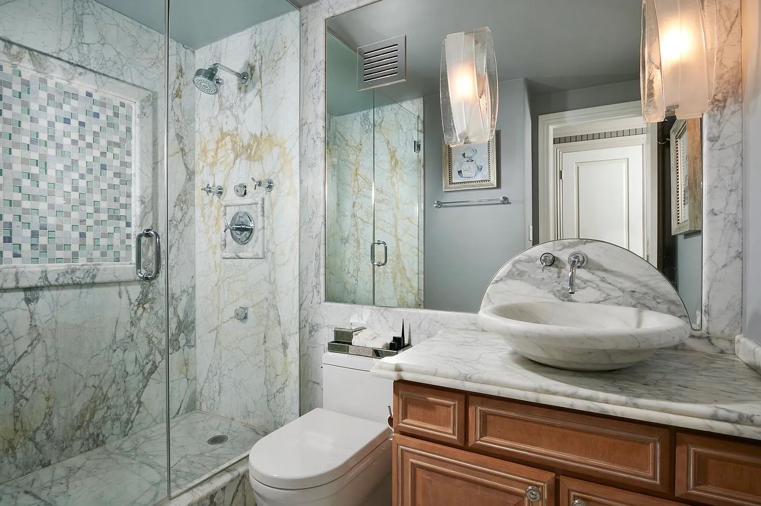 111 E Chestnut Street 22a Property Photo 27