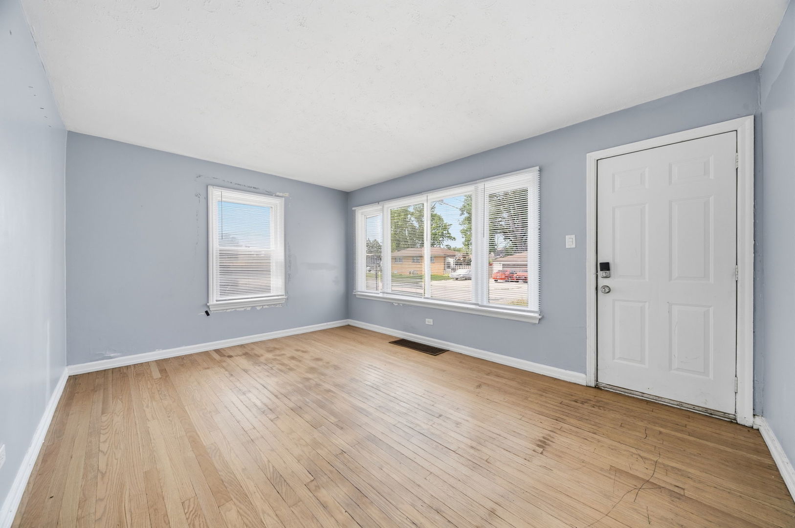 14935 Evers Street Property Photo 25