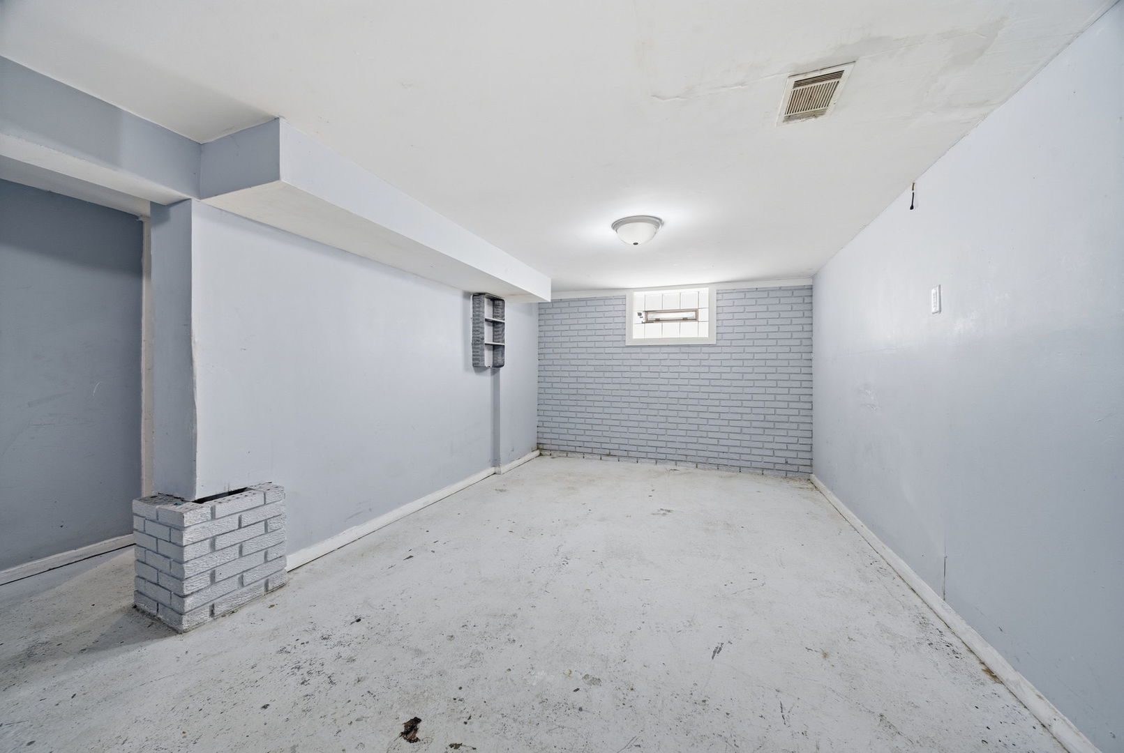 14935 Evers Street Property Photo 34