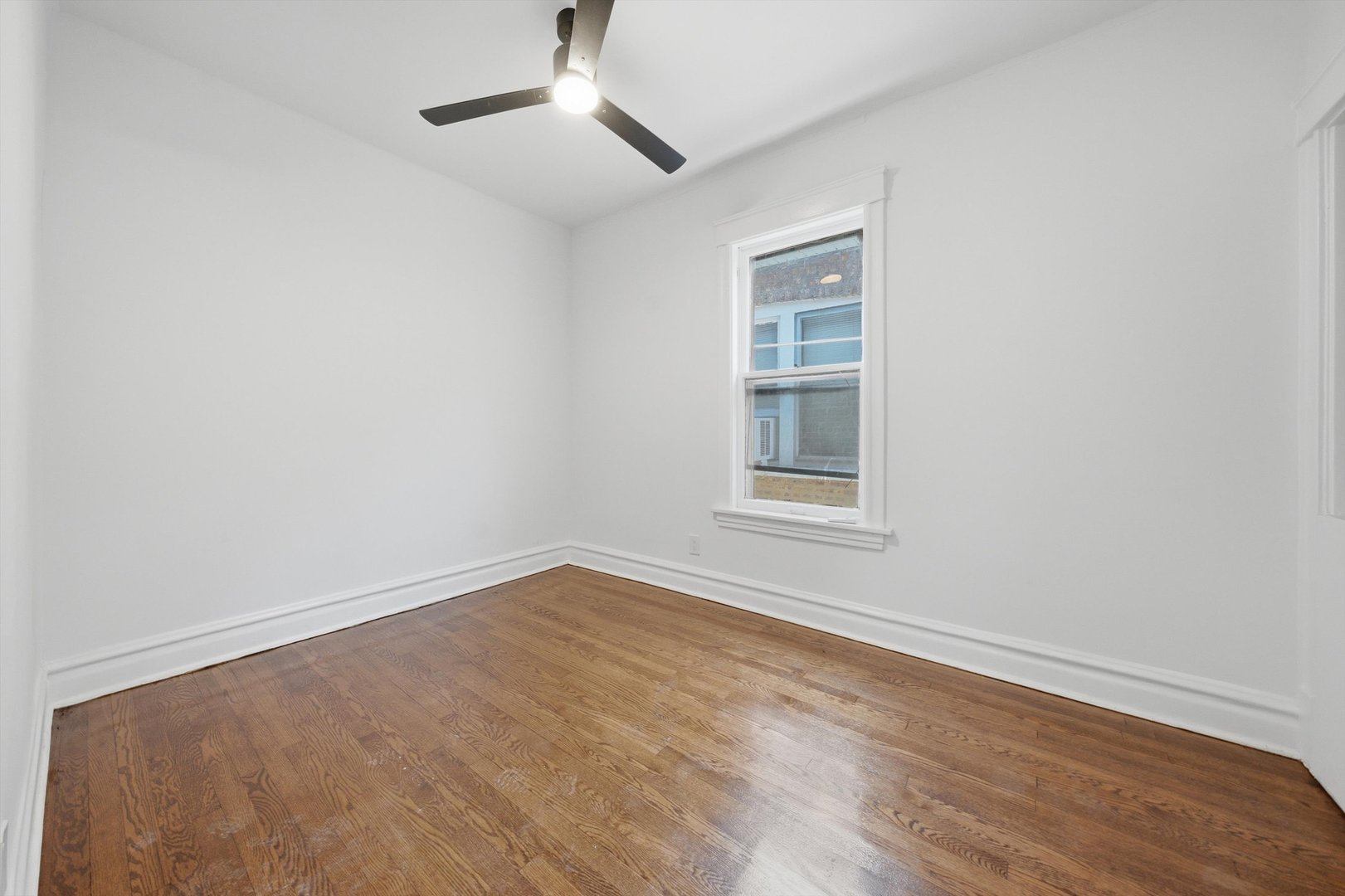 710 E 92nd Place Property Photo 18