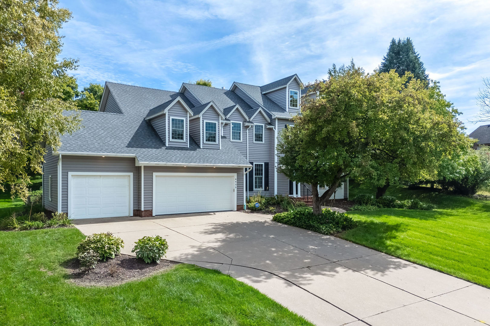 6455 Thomas Court Property Photo 1