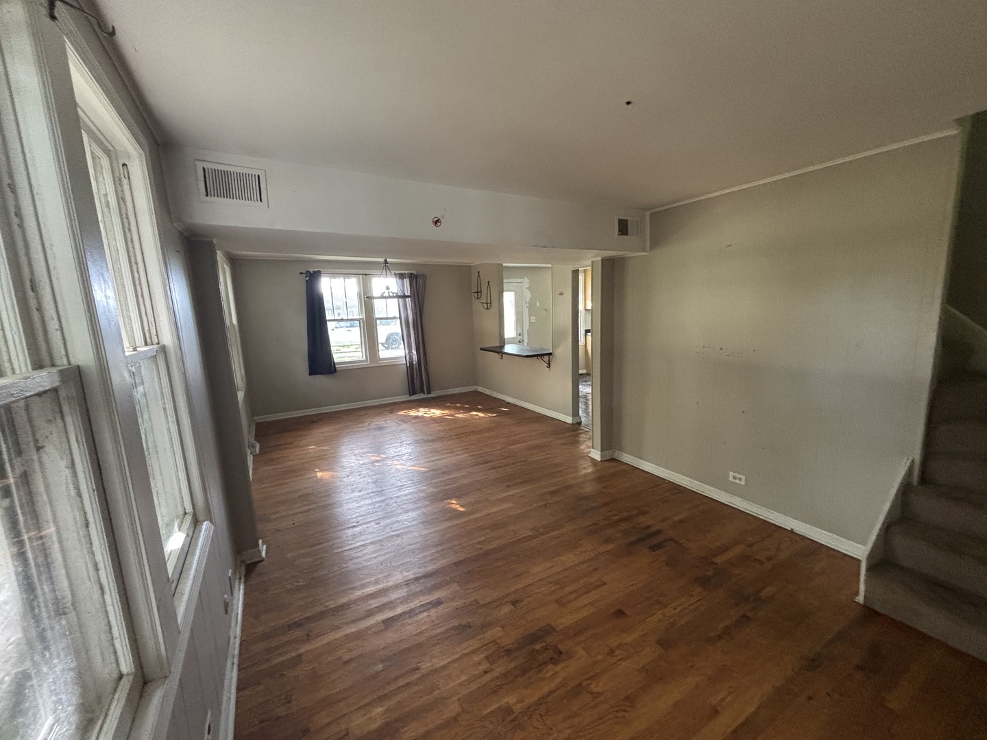 25420 W Golfview Avenue Property Photo 6