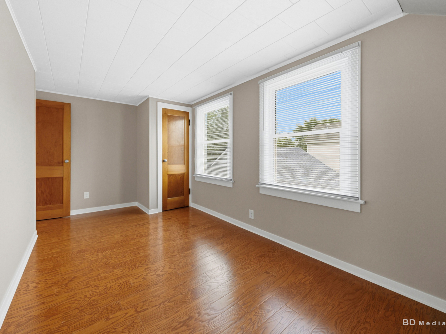9145 Ridgeland Avenue Property Photo 15