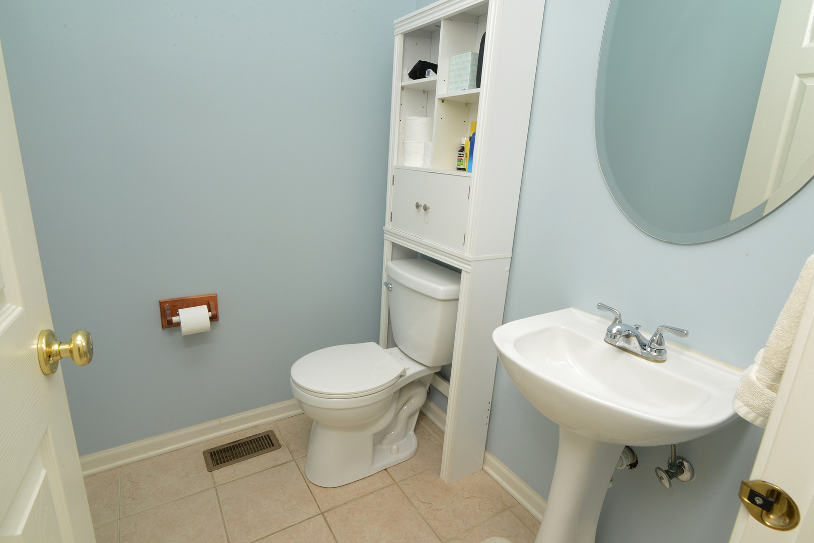 688 Stewart Avenue Property Photo 15