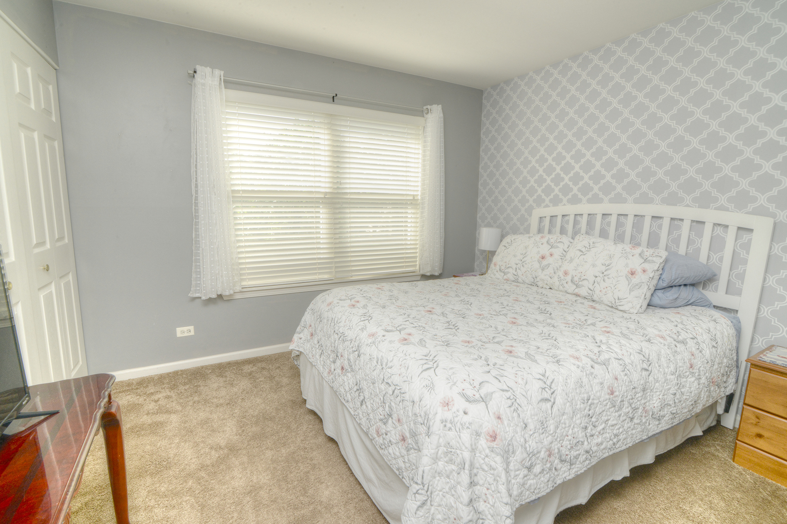 688 Stewart Avenue Property Photo 22