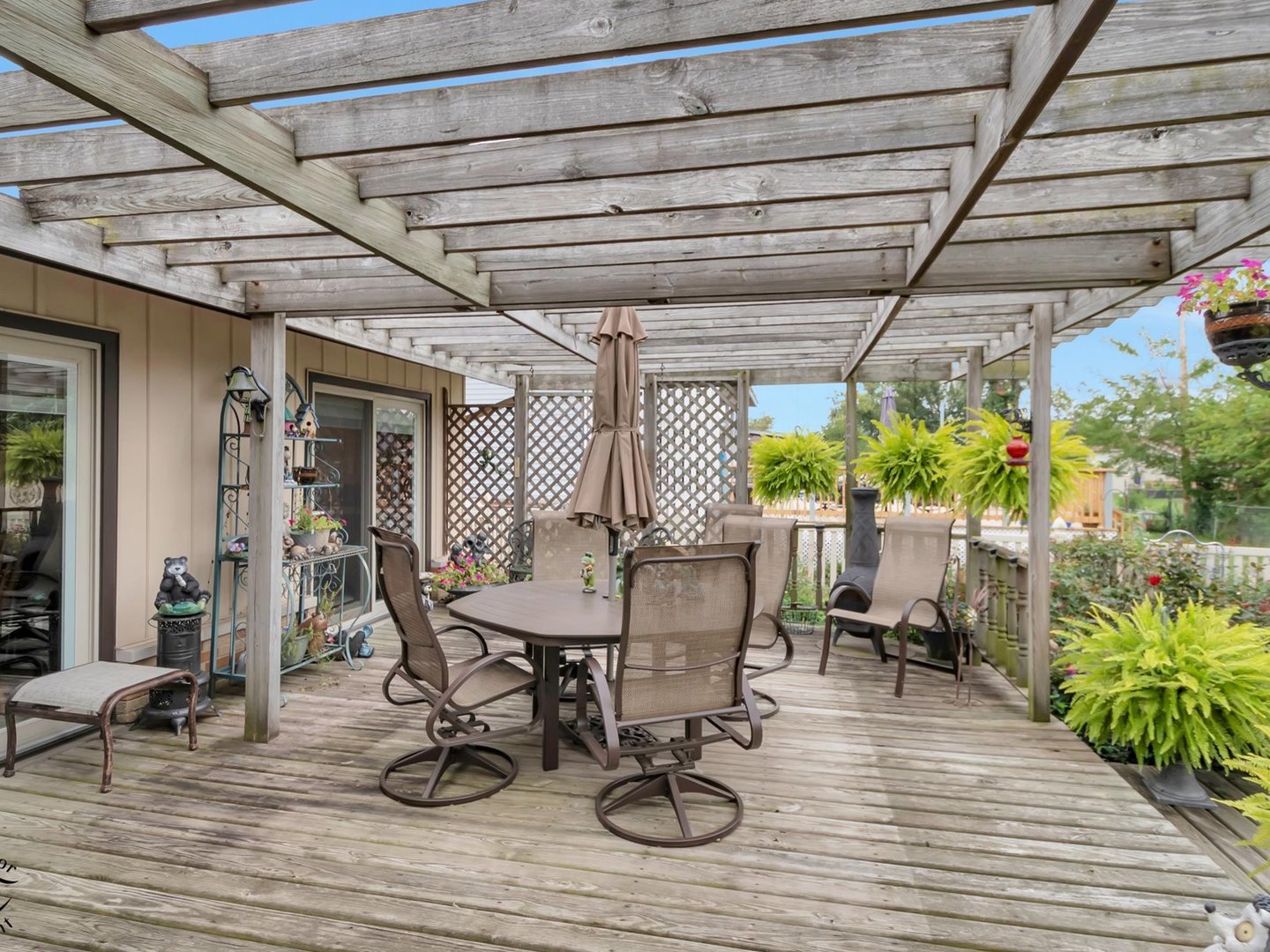 15142 Colina Avenue Property Photo 24