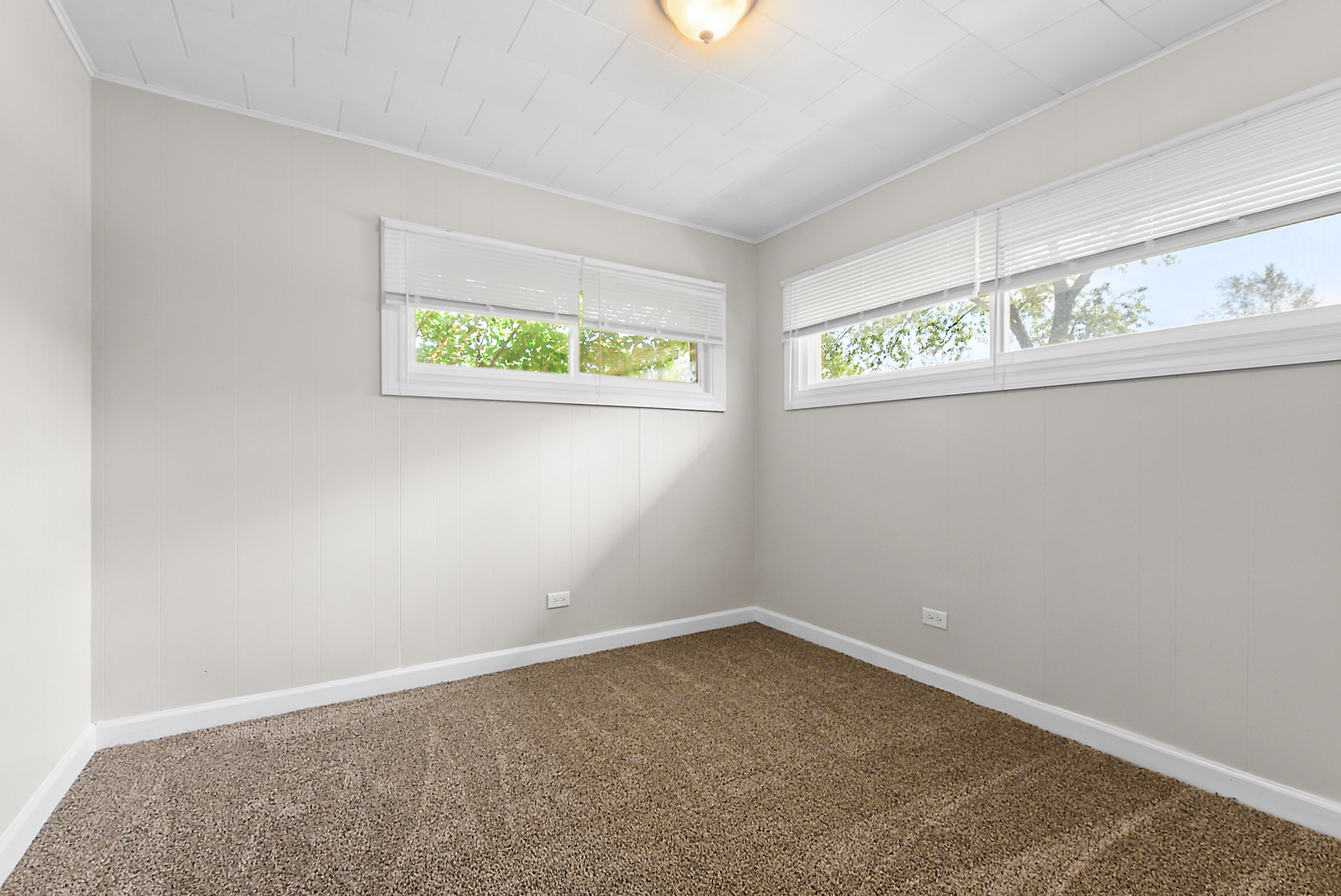 140 Nashua Street Property Photo 10