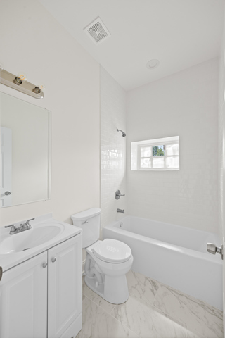 3107 N Harding Avenue 1w Property Photo 10