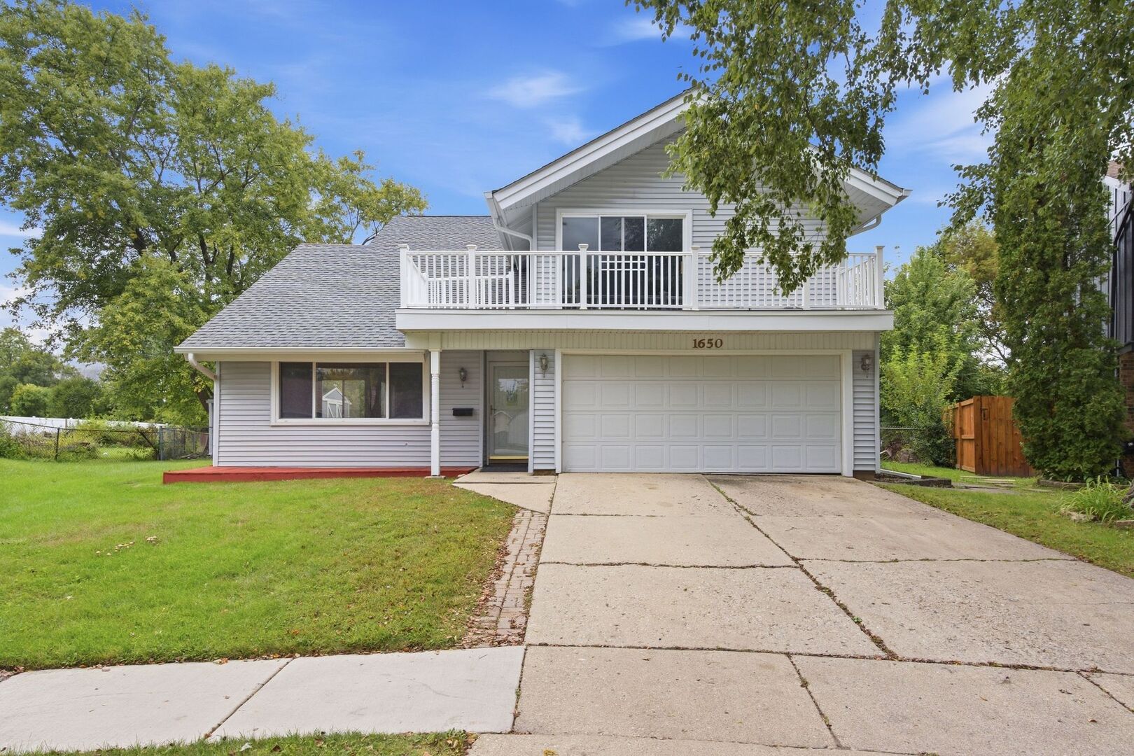 1650 Beverly Court Property Photo 1