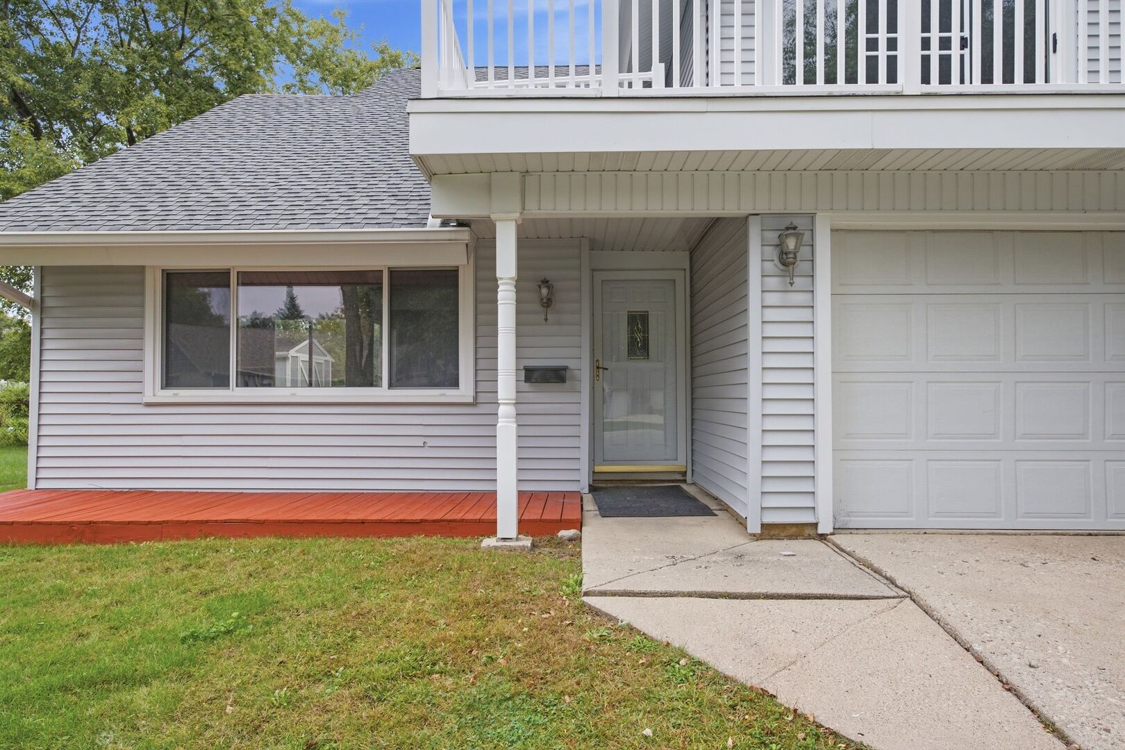 1650 Beverly Court Property Photo 2