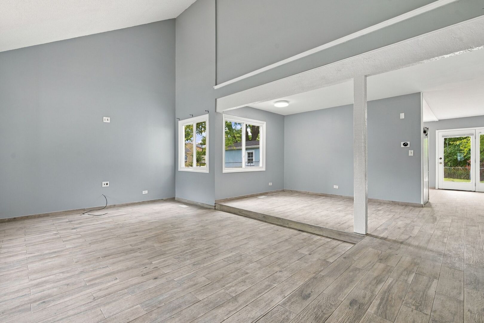 1650 Beverly Court Property Photo 8