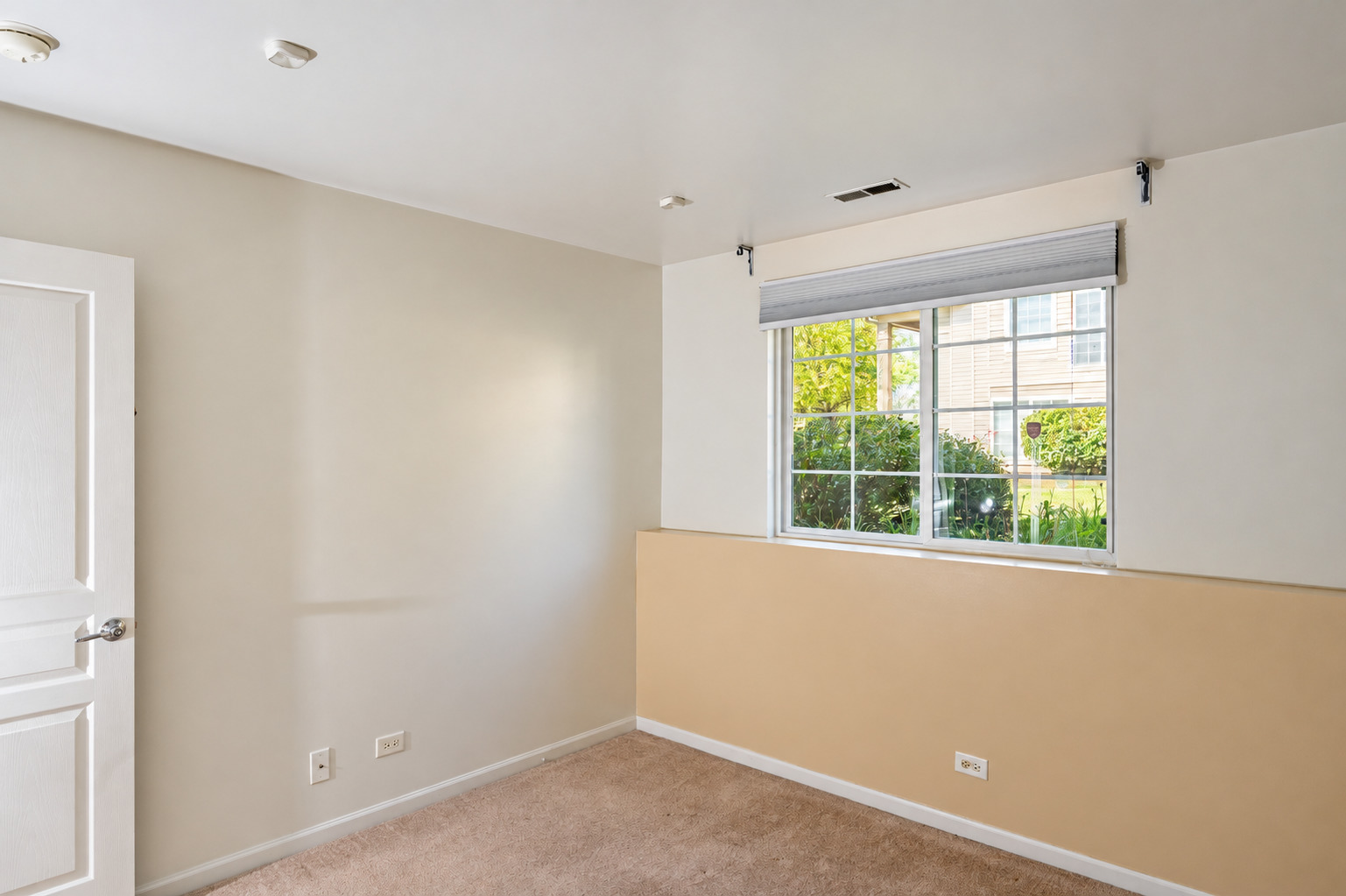 250 Devoe Drive Property Photo 14