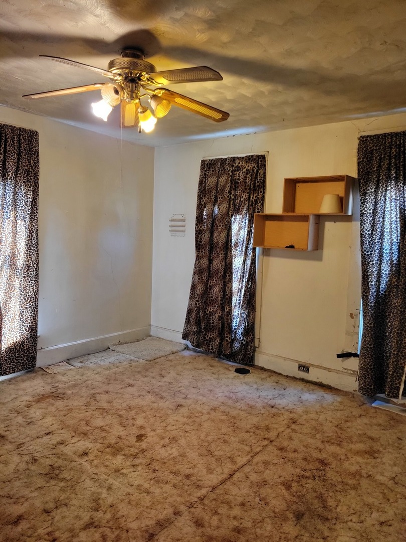 611 Farnam Street Property Photo 18