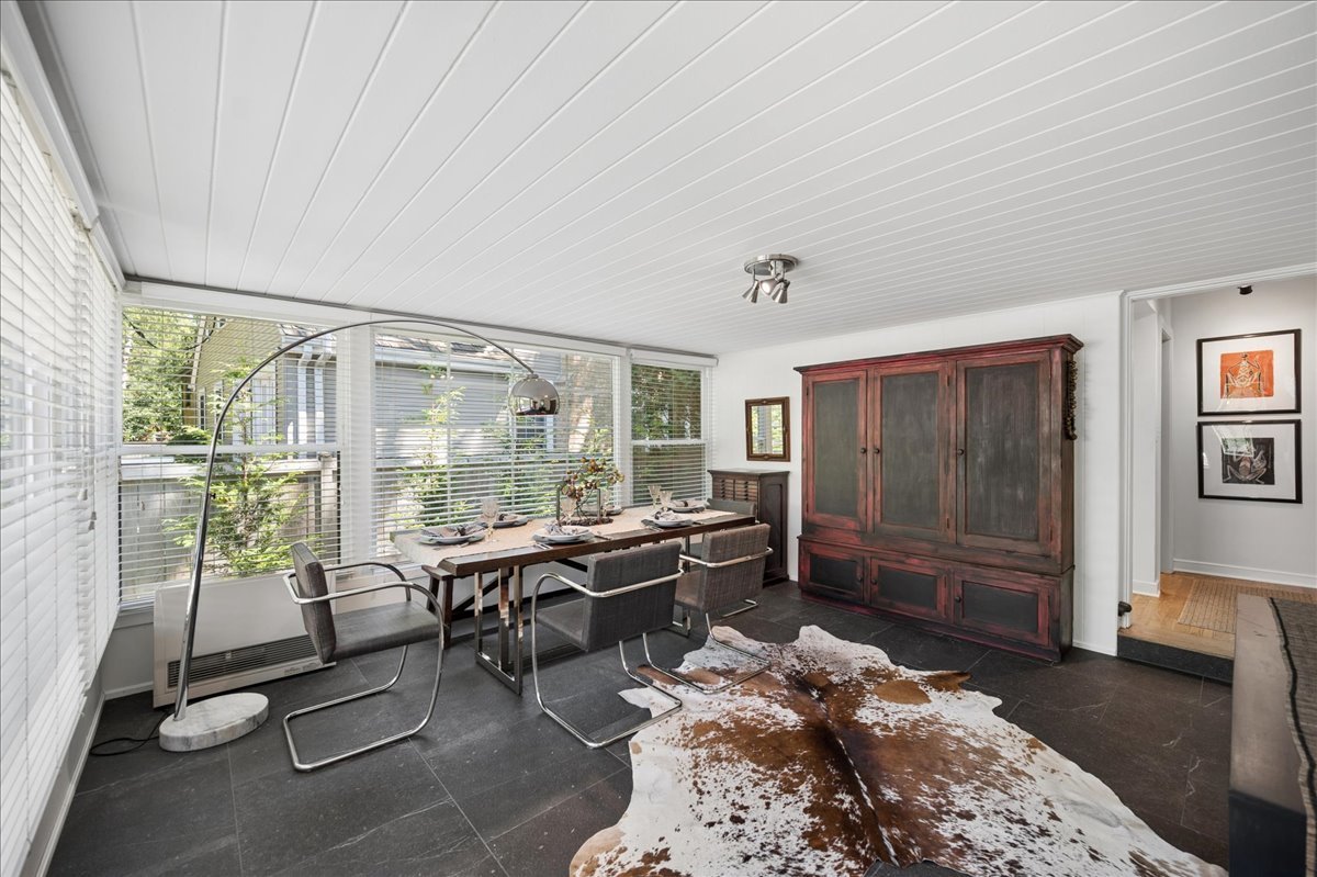 1871 Elmwood Drive Property Photo 11