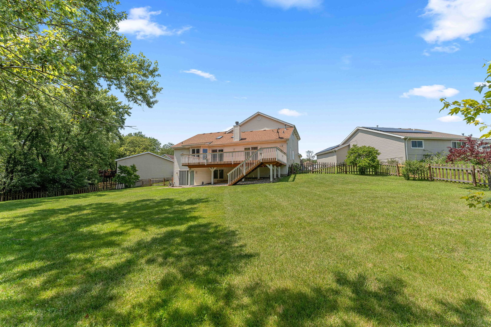 230 Lakeview Court Property Photo 40