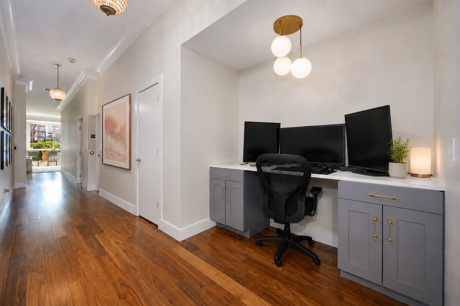 16 N Carpenter Street 4n Property Photo 9