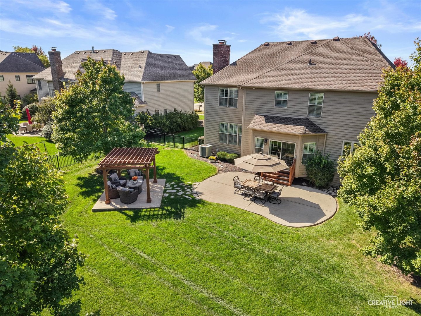 4124 Teak Circle Property Photo 2