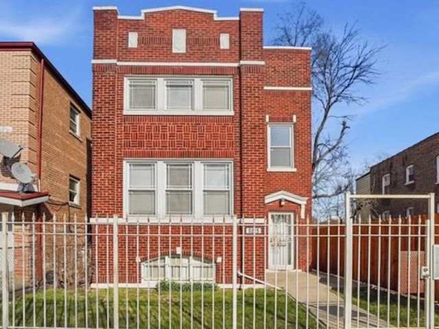 6225 S Seeley Avenue Property Photo 1