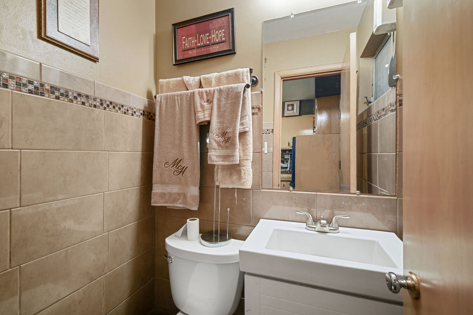 14220 Kimbark Avenue Property Photo 9