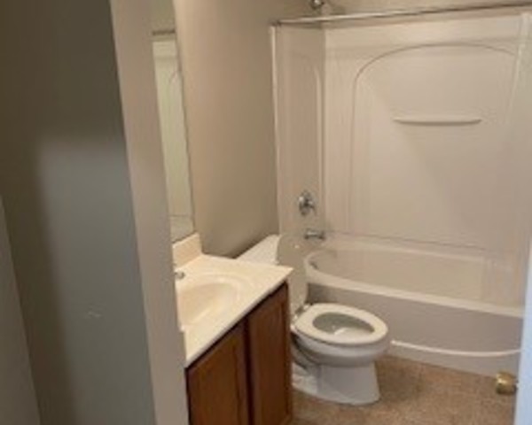 10 N Lake Street 310 Property Photo 3