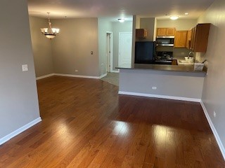 10 N Lake Street 310 Property Photo 5