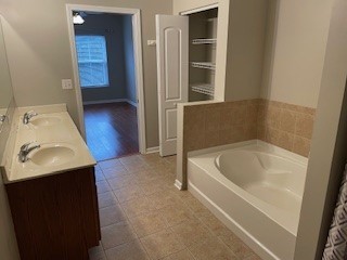 10 N Lake Street 310 Property Photo 14