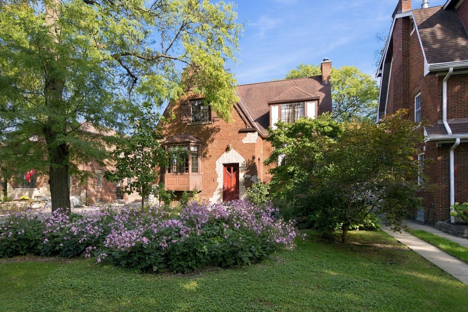 327 Selborne Road Property Photo 1