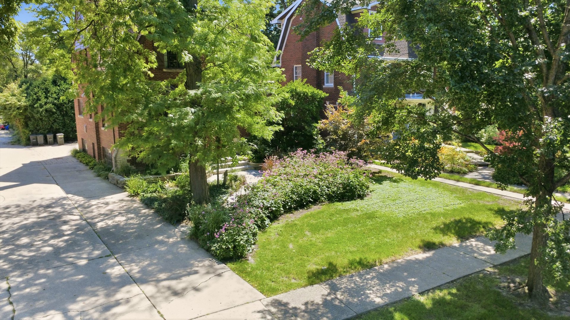 327 Selborne Road Property Photo 2