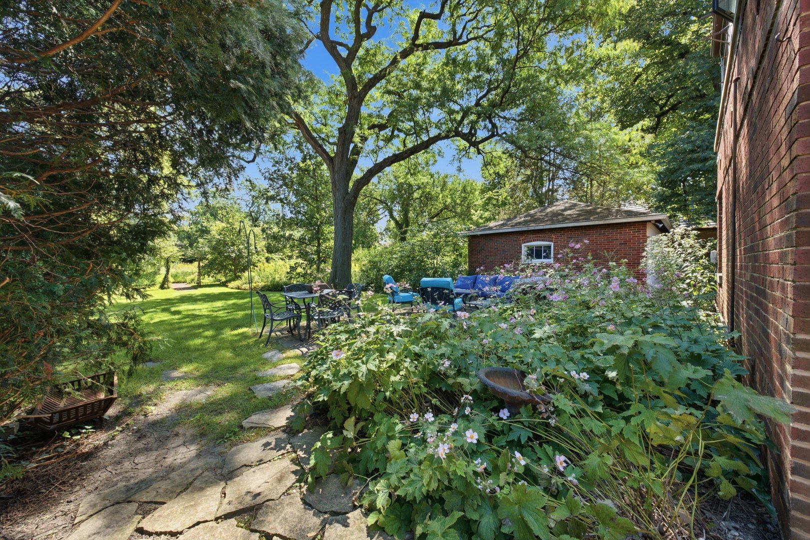 327 Selborne Road Property Photo 30