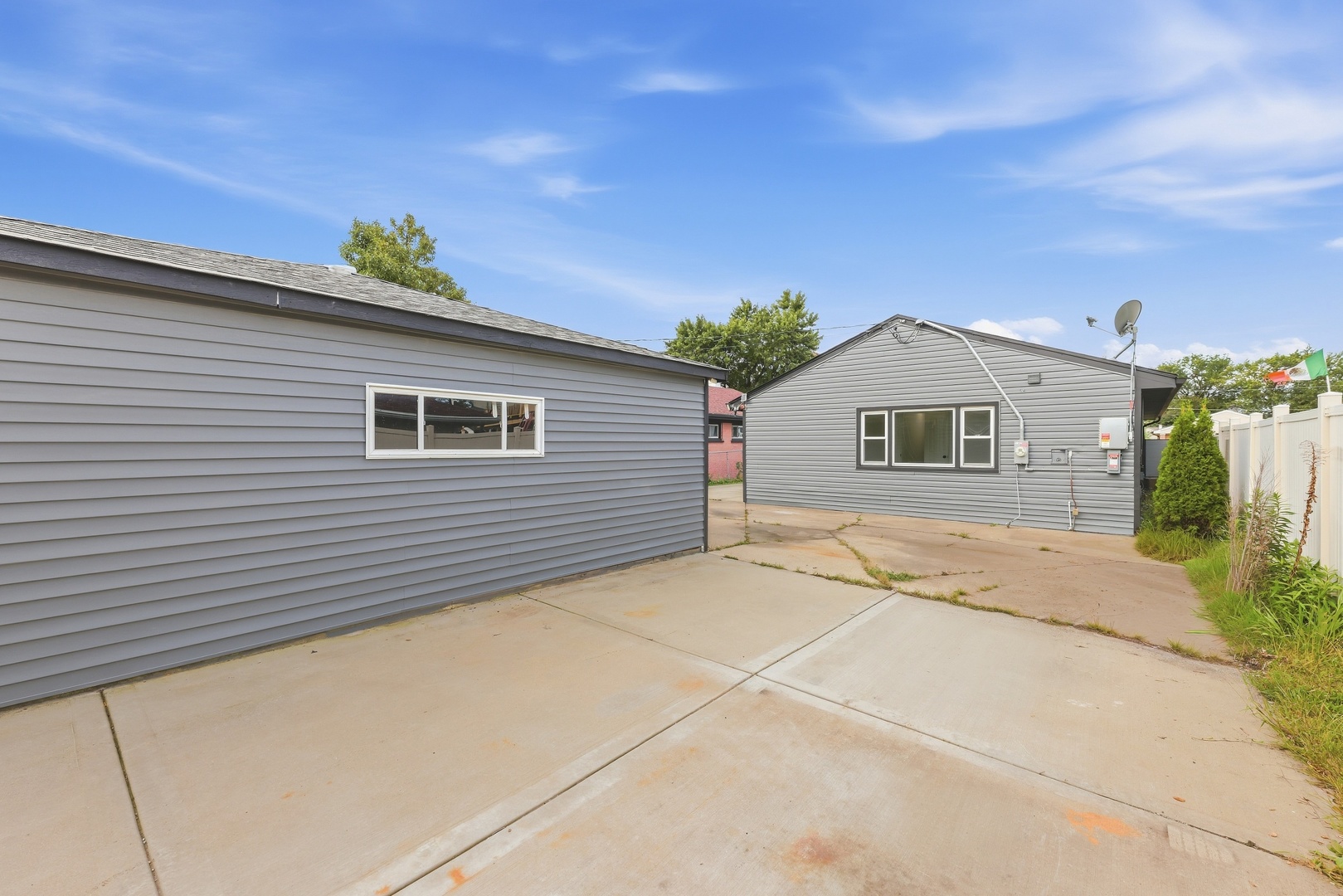 7813 S Kenton Avenue Property Photo 19