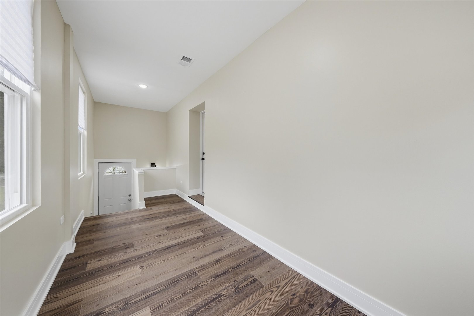 8817 S Parnell Avenue Property Photo 17