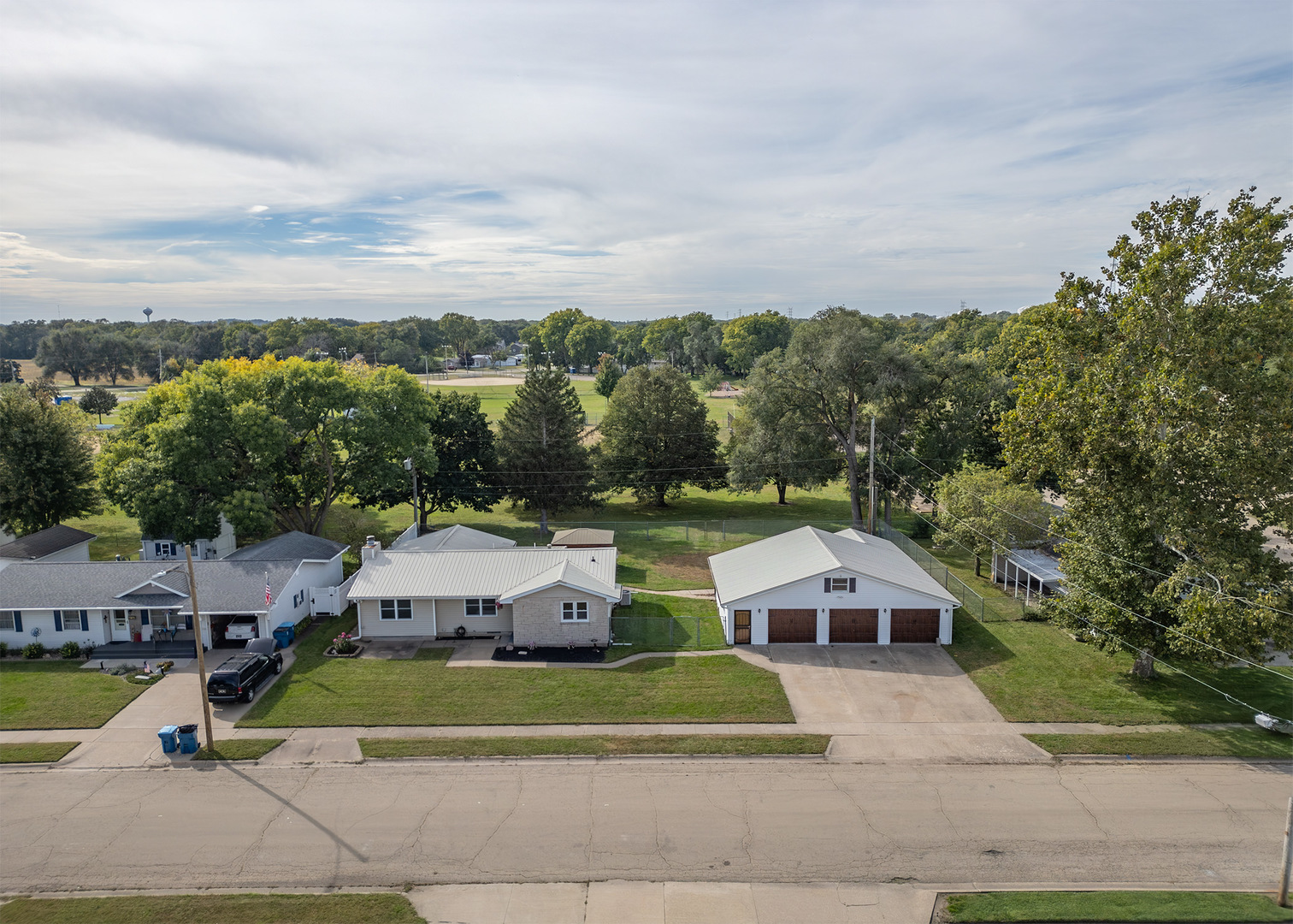 1309 Hiawatha Lane Property Photo 6