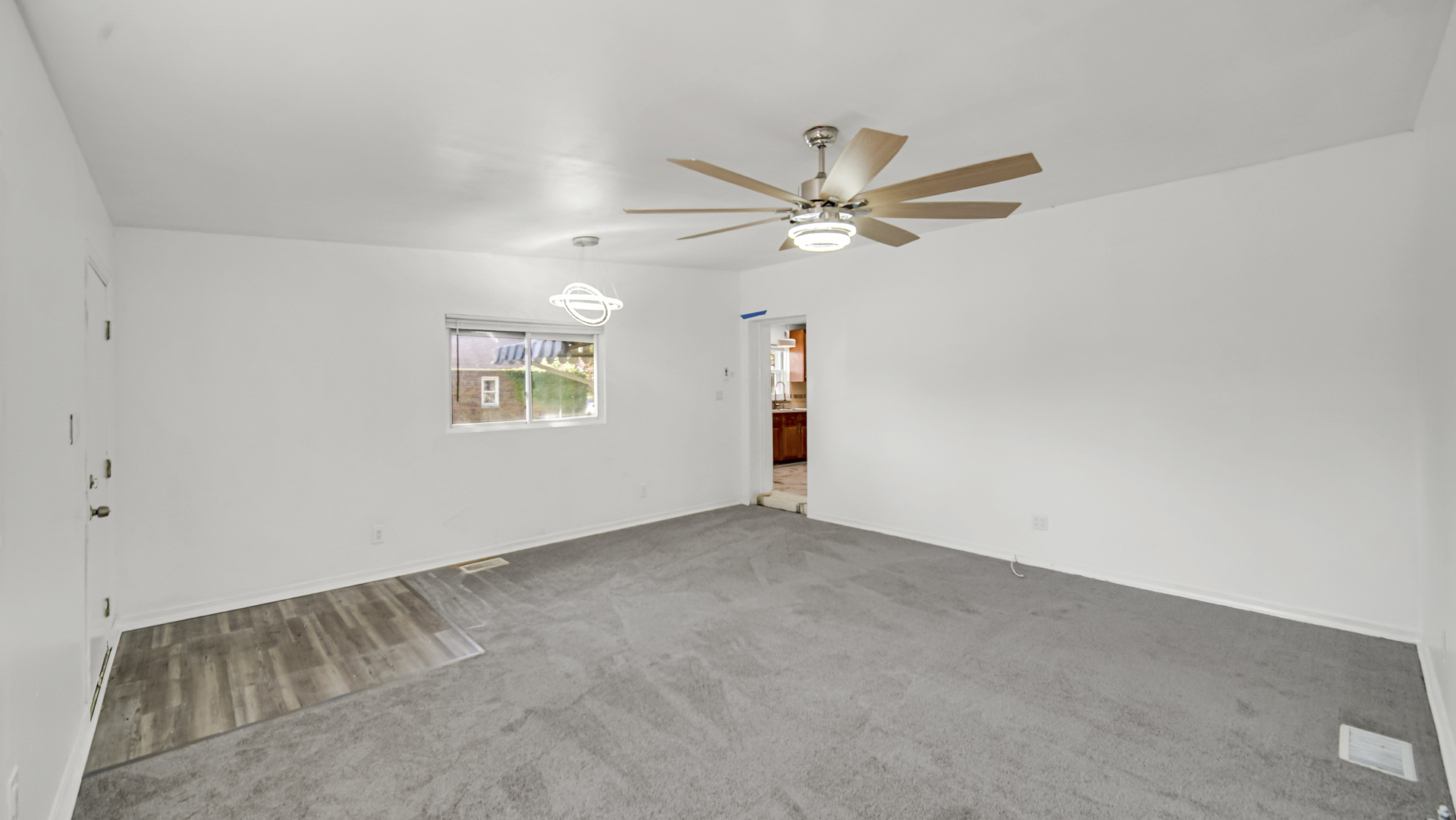 8459 S Elizabeth Street Property Photo 10