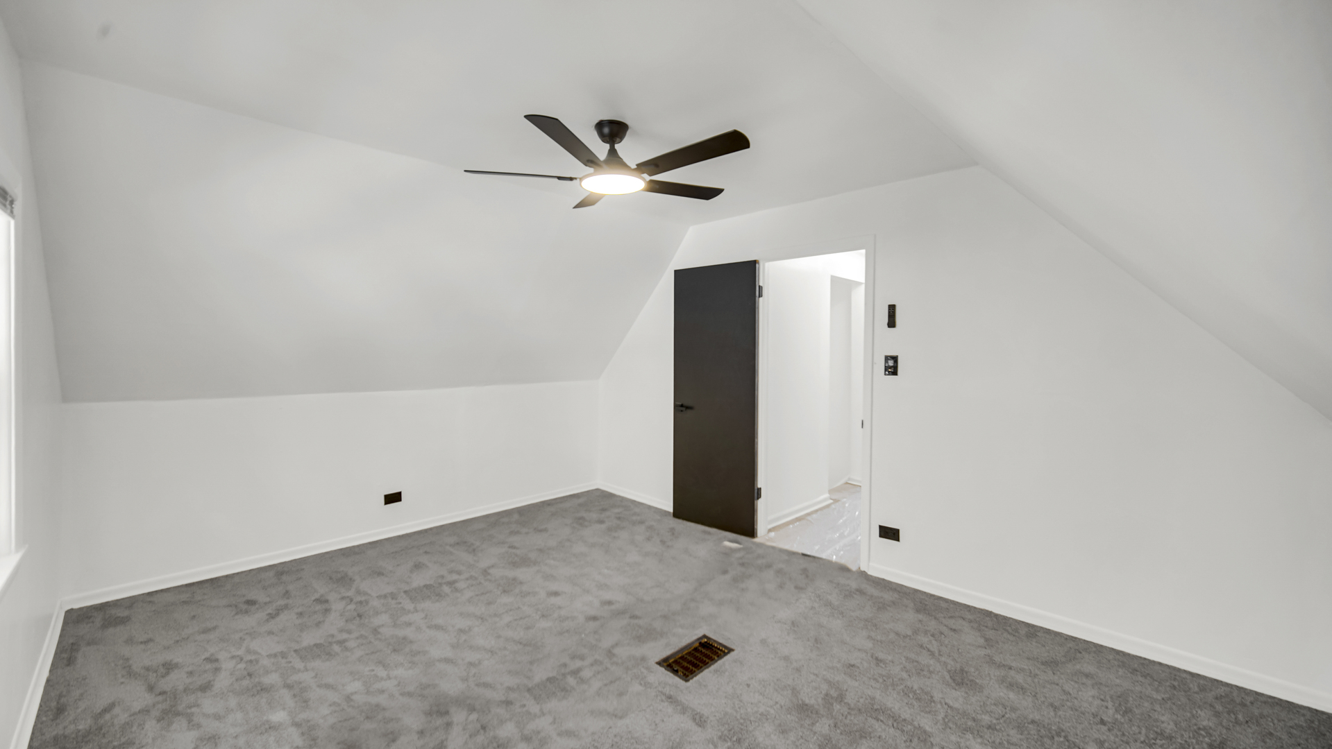 8459 S Elizabeth Street Property Photo 25