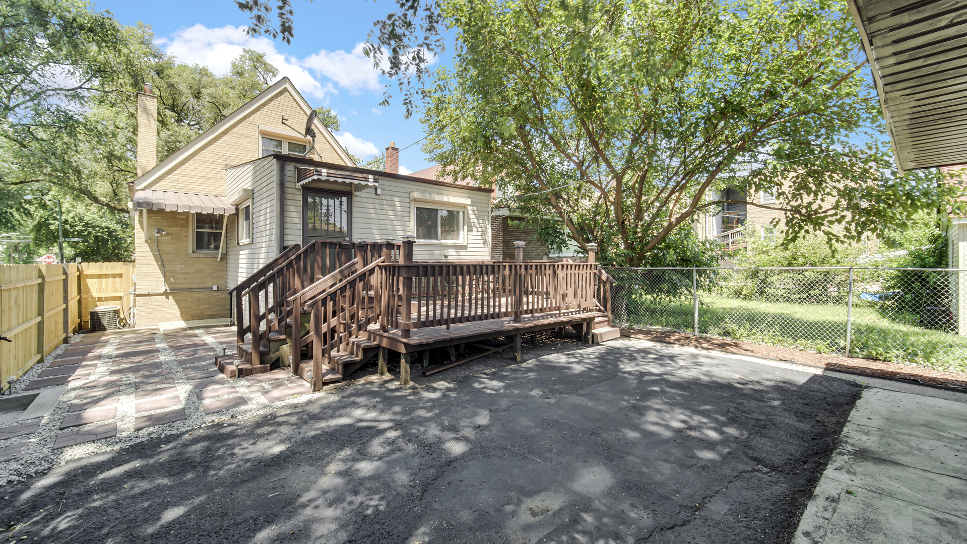 8459 S Elizabeth Street Property Photo 28