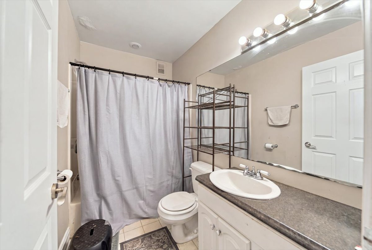 312 S Dement Avenue Property Photo 11