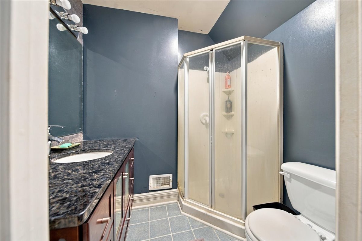 312 S Dement Avenue Property Photo 16