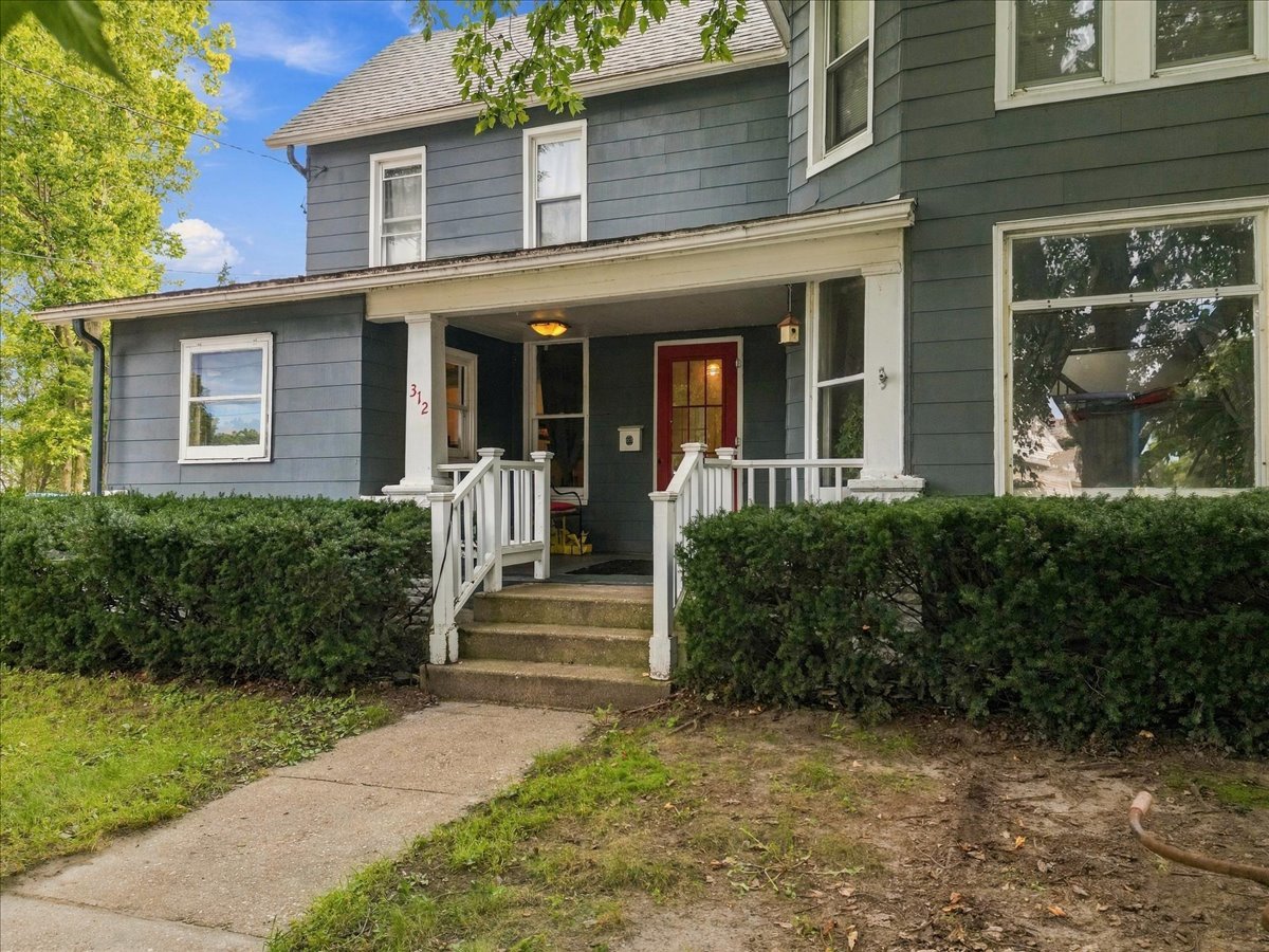 312 S Dement Avenue Property Photo 17