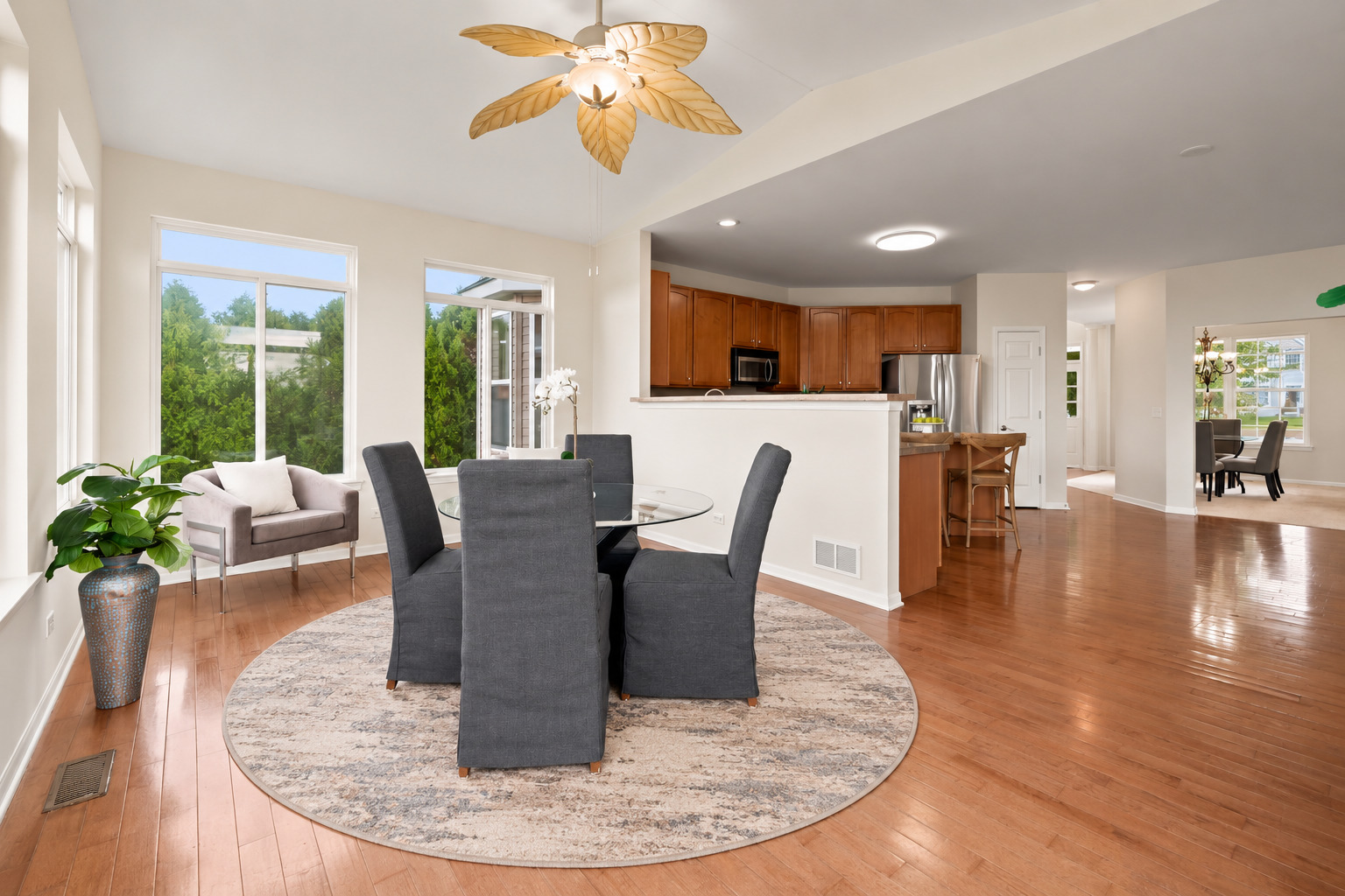 831 Bach Court Property Photo 23
