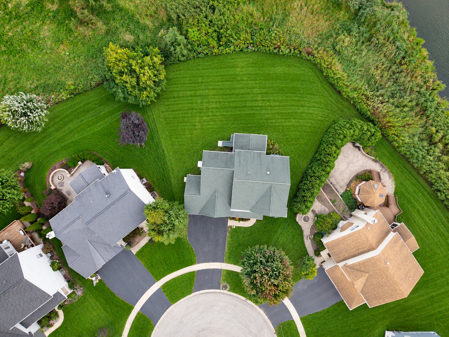 831 Bach Court Property Photo 45
