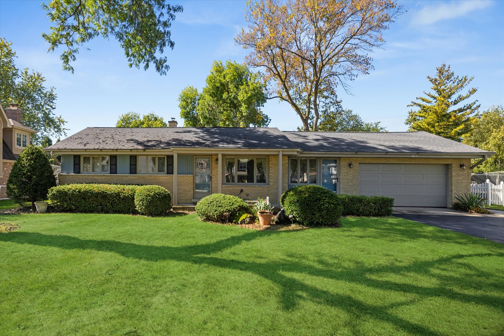1660 N Highland Avenue Property Photo 1