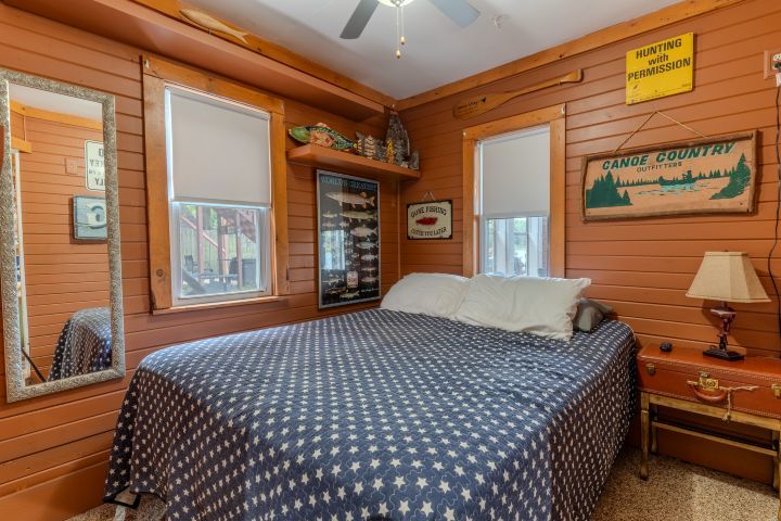 5446 N River Road Property Photo 8