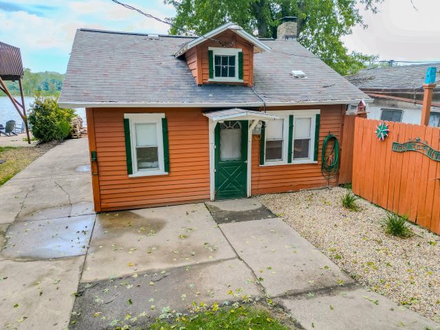 5446 N River Road Property Photo 34