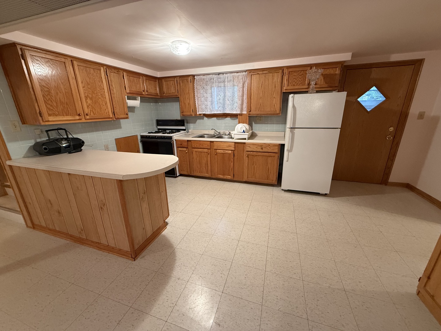 9322 S 49th Avenue Property Photo 16