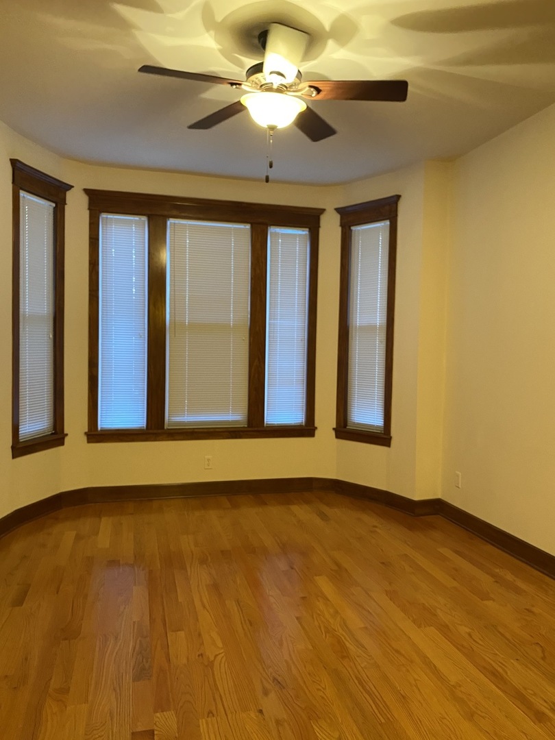 3304 N Albany Avenue Property Photo 3