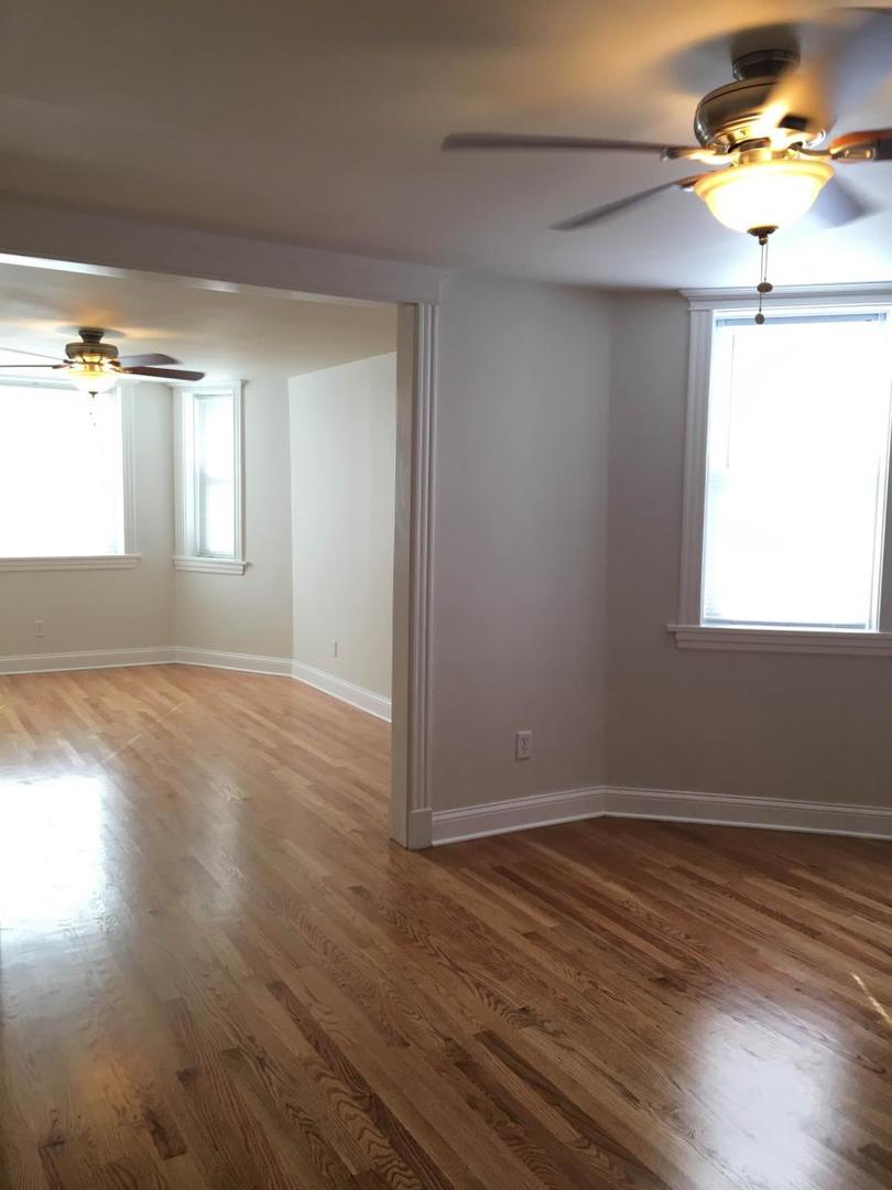 3304 N Albany Avenue Property Photo 10