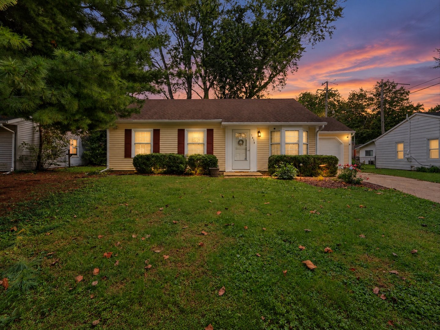 1414 Scottsdale Drive Property Photo 1